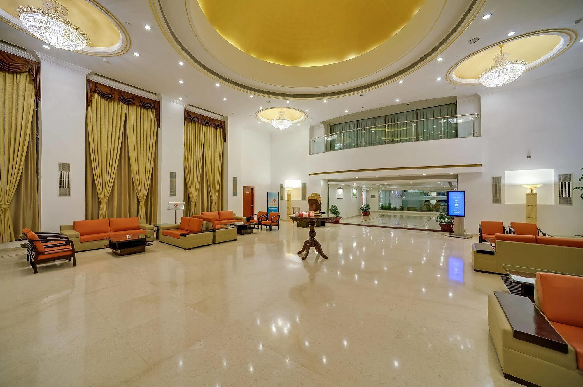 Royal Sarovar Portico Siliguri Exterior photo
