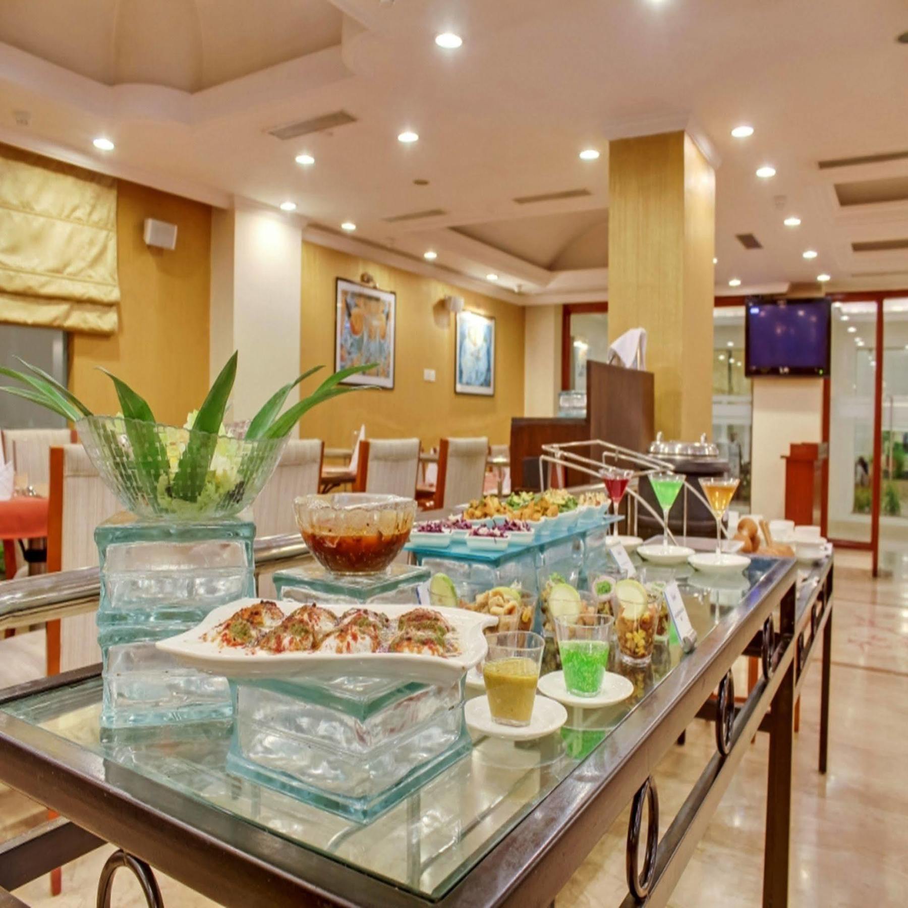 Royal Sarovar Portico Siliguri Exterior photo