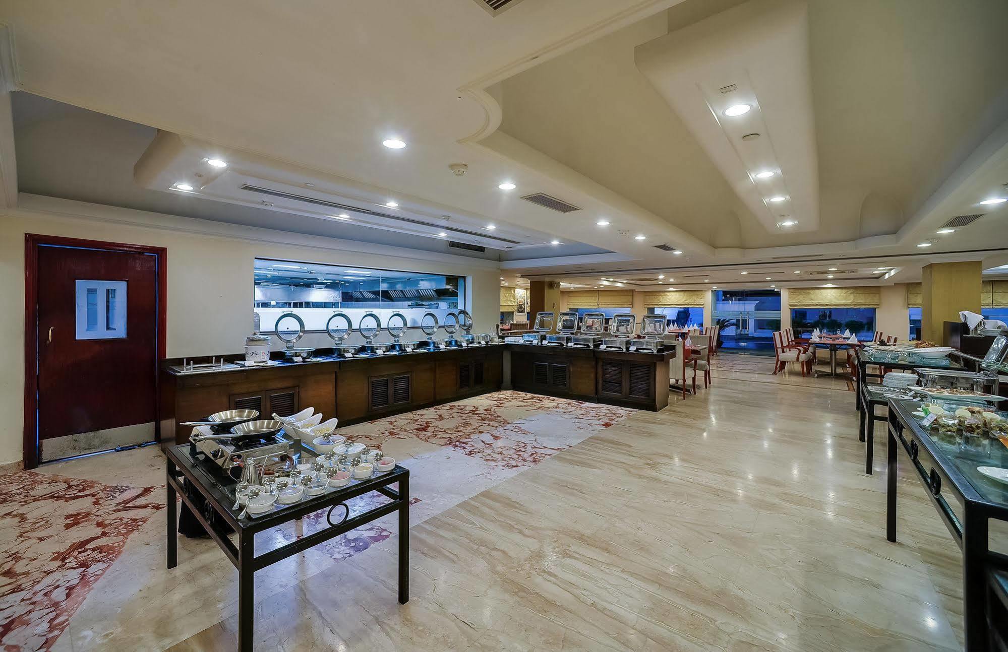 Royal Sarovar Portico Siliguri Exterior photo
